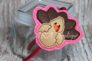 ITH Tallulah Turkey Headband SLIDER™ Embroidery Design