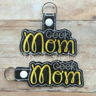 ITH Geek Mom Snap Fob Embroidery Design