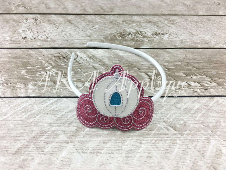 ITH Carriage Headband SLIDER™ Embroidery Design