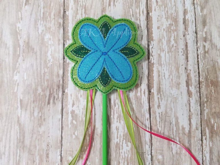 ITH Happy Queen Flower Princess Wand Embroidery Design