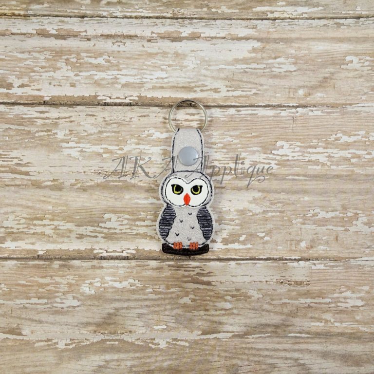 ITH Magical Owl Snap Fob Embroidery Design - Image 2