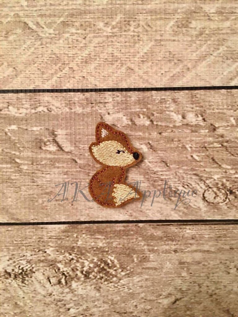Fancy Fox Feltie Embroidery Design
