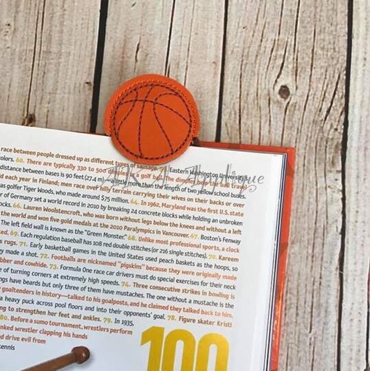 Peeking Basketball Bookmark ITH Embroidery Design