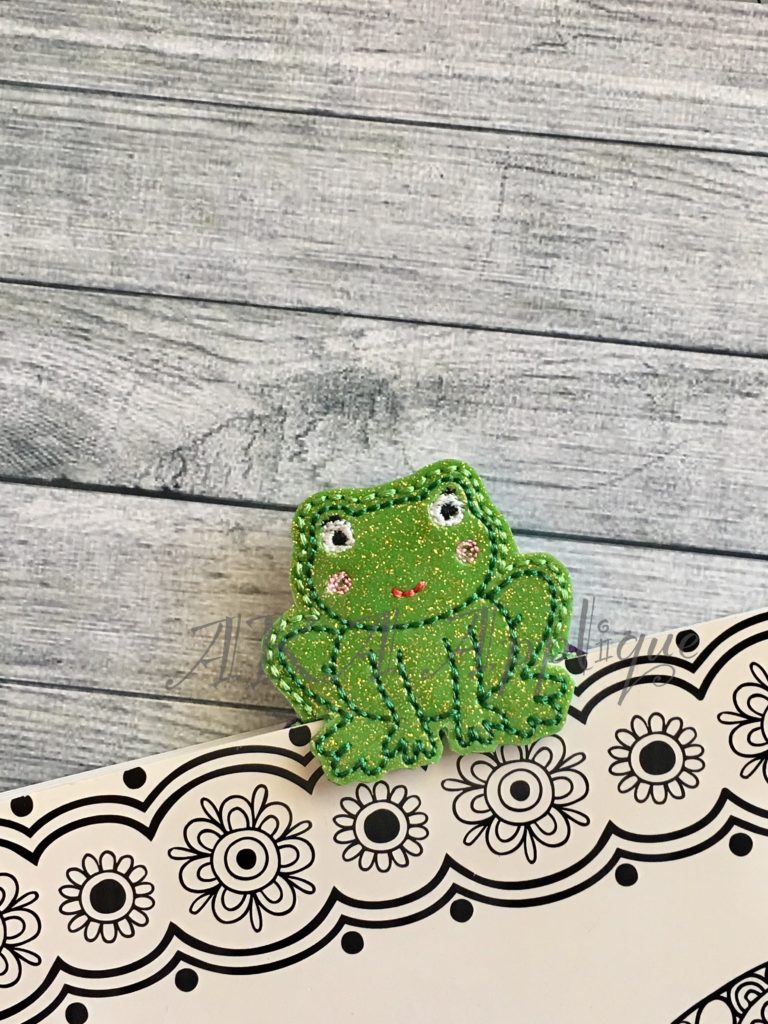 Peeking Felicity Frog Bookmark ITH Embroidery Design