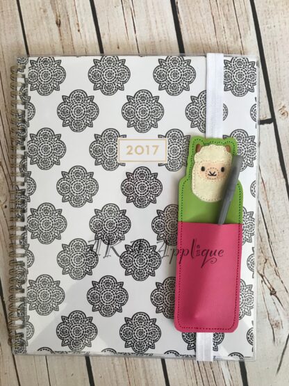 ITH Lucy Llama Pocket Band SLIDER™ Embroidery Design