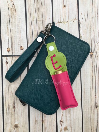ITH Circle Frame EO on the GO Roller Bottle Key Fob Embroidery Design
