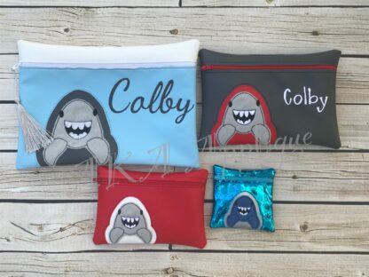 ITH Peeking Sammy Shark Zipper Pouch Embroidery Design